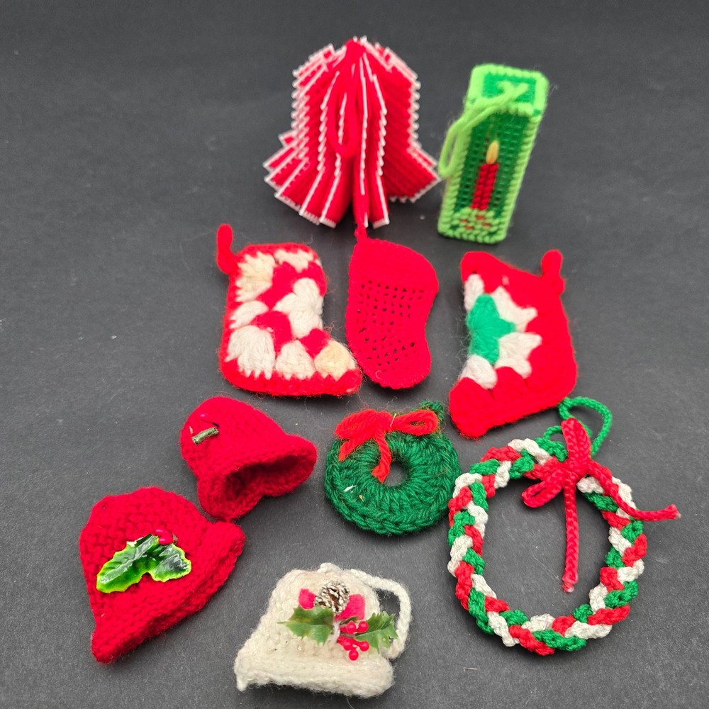 Vintage Handmade Crochet Plastic Canvas Christmas Ornament Lot 10pc Stocking